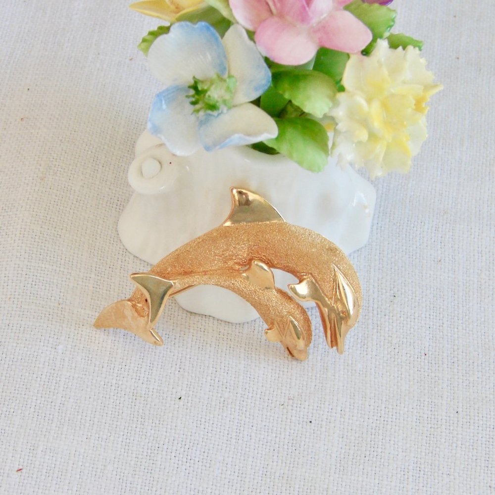 Vintage, Goldtone Dolphins Brooch, Pin